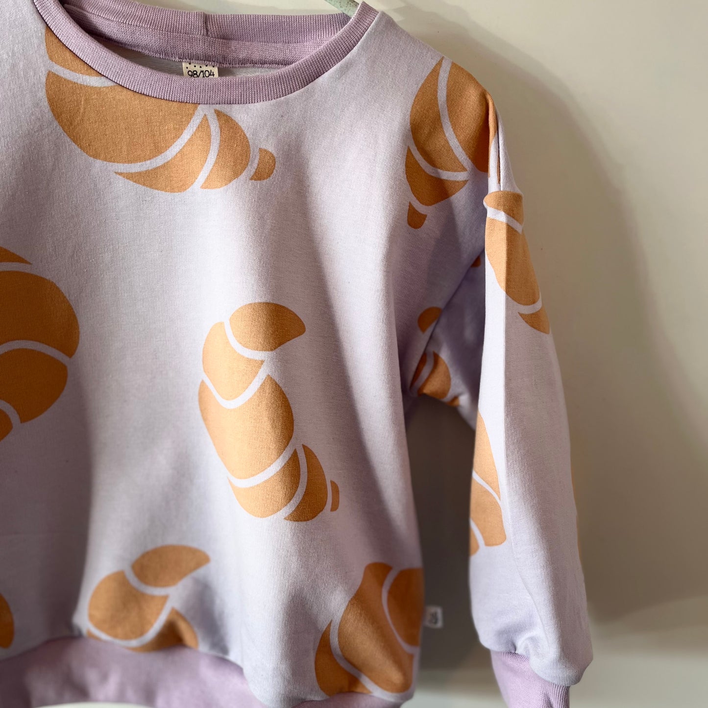 Yep. Sweater Gipfeli